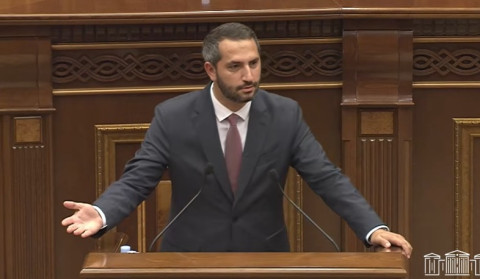 Ո՞ւր են ինձ թթու խոսք ասողները. Ռուբեն Ռուբինյանը դիմեց ԱԺ նիստերի դահլիճից բացակայող ընդդիմադիրներին