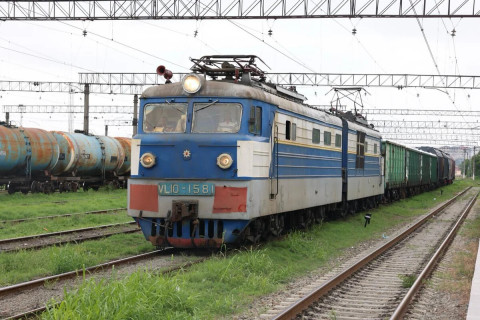 Another batch of wheat sent to Armenia via transit through Azerbaijan