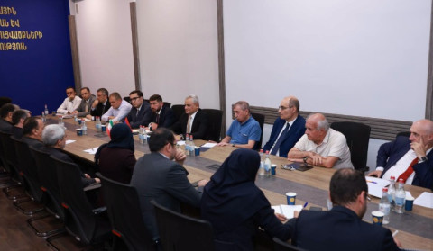 Հայաստանն ու Իրանը քննարկել են 400 կՎ էլեկտրահաղորդման գծի կառուցման ծրագրի ընթացքը