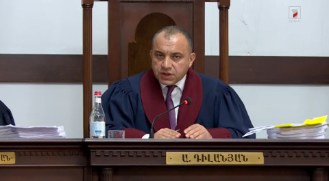 ՍԴ-ն որոշեց քննարկման առարկա չդարձնել դատավորներ Սեդա Սաֆարյանի և Դավիթ Խաչատուրյանի մասնակցության անհնարինության հարցը