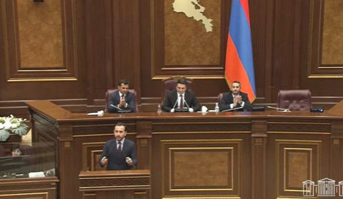 Ալեն Սիմոնյանը մինչ այս պահը առաջին ԱԺ նախագահն է, որը պաշտոնավարել է իր գործունեության ամբողջական ժամկետով. Կոնջորյան