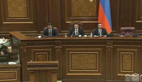 Ընտրակաշառքի համար պատիժը կխստացվի, կսահմանվեն ընտրելու իրավունքի նոր պահանջներ. ԱԺ արտահերթ նիստում ընդունվեցին քվեարկված նախագծերը