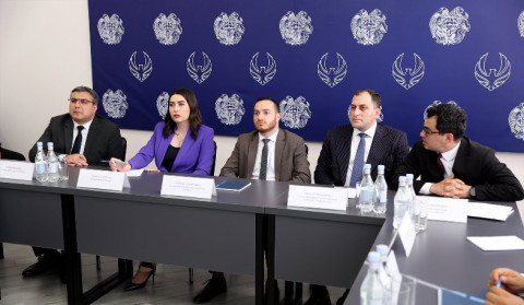 Արփինե Սարգսյանը և Մխիթար Հայրապետյանը քննարկել են հայրենական տեխնոլոգիական լուծումների ներդրման հնարավորությունները ՆԳՆ համակարգում