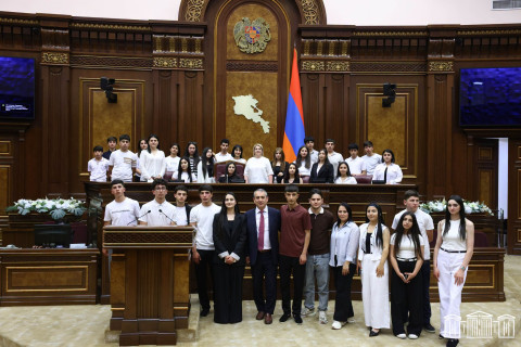 Շաբաթվա ընթացքում ԱԺ են այցելել մայրաքաղաքի և մարզերի ուսումնական հաստատությունների ներկայացուցիչներ