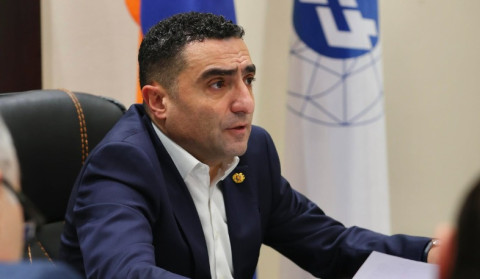 ՀԷՑ-ի ժամանակավոր կառավարման առաջին 6-8 ամիսներին գրեթե 400 մլն դոլարի ֆինանսական պարտավորություններից վաղաժամկետ մարվել է շուրջ 50 մլն դոլարին համարժեք վարկ. Պետրոսյան