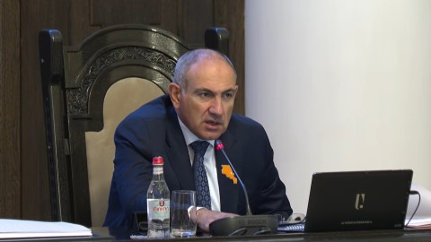 Այս օրերին համարյա ամեն օր 10 հազարից ավելի ուղևոր է մուտք գործում ՀՀ. Փաշինյան