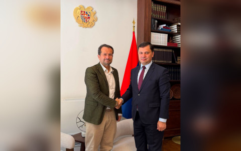 Ֆրանսիայում ՀՀ դեսպանը և Ռեժի Ֆրոդենը քննարկել են ֆրանսիական շուկա Carrefour ցանցի միջոցով հայկական արտադրանքի իրացման հնարավորությունները