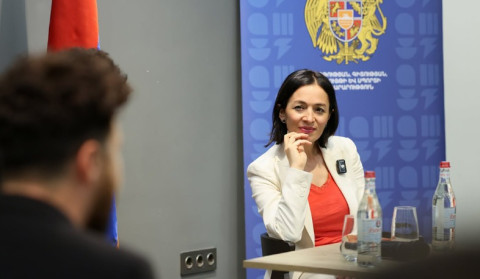 Ժաննա Անդրեասյանը երիտասարդներին ներկայացրել է պետության երիտասարդական քաղաքականության առաջնահերթությունները