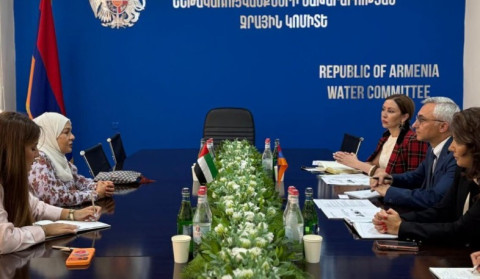 Ջրային կոմիտեի նախագահն ընդունել է ՀՀ-ում ԱՄԷ-ի դեսպանին. քննարկվել են ջրային ոլորտում համագործակցության հնարավորությունները