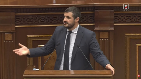 ՌԴ-ի պատկերացրած հարավկովկասյան ճարտարապետության մեջ մենք կարիք չպիտի ունենանք Իրանի և Վրաստանի հետ պրոբլեմ ունենալ. Եղոյան