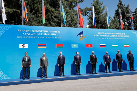 Մինչ Եվրասիական միջկառավարական խորհրդի ընդլայնված կազմով նիստը տեղի է ունեցել վարչապետների համատեղ տեսալուսանկարահանման արարողությունը
