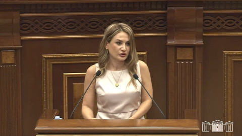 ԱԺ իշխող խմբակցությունը պետաիրավական հարցերի մշտական հանձնաժողովի նախագահի պաշտոնում առաջադրել է Արուսյակ Ջուլհակյանի թեկնածությունը