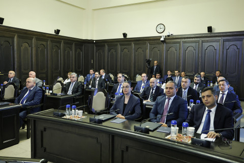 Հաստատվել է օտարերկրյա պետության քաղաքացու կողմից ՀՀ քաղաքացի համարվող և ՀՀ տարածքից դուրս ապրող երեխայի որդեգրման կարգը
