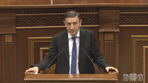 ԱԺ-ն քննարկում է տնտեսական հարցերի մշտական հանձնաժողովի նախագահի պաշտոնում Բաբկեն Թունյանի թեկնածության հարցը
