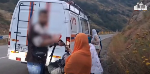 Փրկարարներն ու պարեկները Մեղրի-Քաջարան ճանապարհին օգնության են հասել զբոսաշրջիկներին