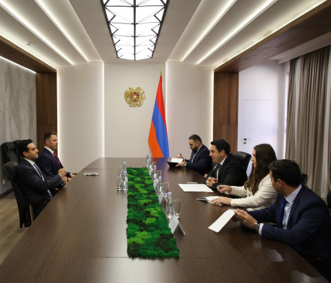 ՀՀ ԱԽ քարտուղարը և ԱՄՆ կոնգրեսականը քննարկել են TRIPP նախագծին վերաբերող հարցեր