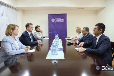 ՀՀ ԱԳ նախարարի տեղակալն ու Գերմանիայի Բունդեսթագի պատգամավորը քննարկել են Հայաստան-Գերմանիա երկկողմ օրակարգի հարցեր