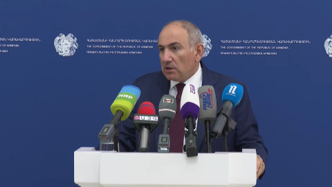 Կարծում եմ՝ շատ խիզախ բան է անում Աննան. Նիկոլ Փաշինյանը՝ բռնության դեմ արշավի մասին