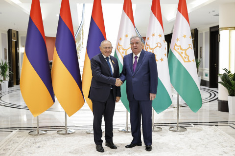 Prime Minister of Armenia stressed need to develop trade and economic cooperation during his meeting with President of Tajikistan