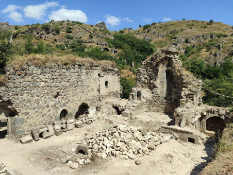 Նոր բացահայտումներ «Հին Խնձորեսկ» պատմամշակութային արգելոցում