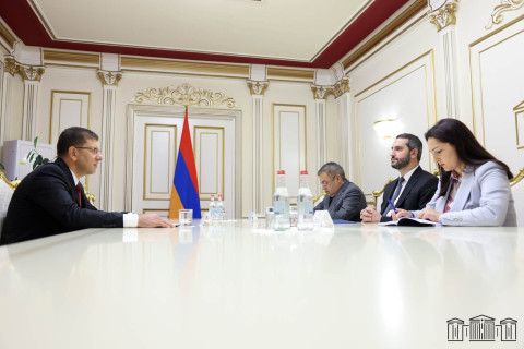 Speaker of National Assembly of Armenia and Ambassador of Bulgaria discussed issues related to intensification of inter-parliamentary ties