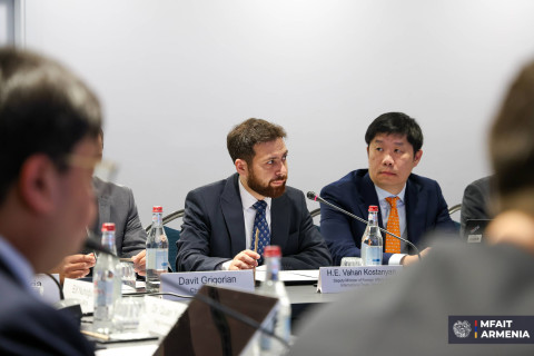 Երևանում մեկնարկել է կայուն տրանսպորտային միջանցքներին նվիրված աշխատաժողով