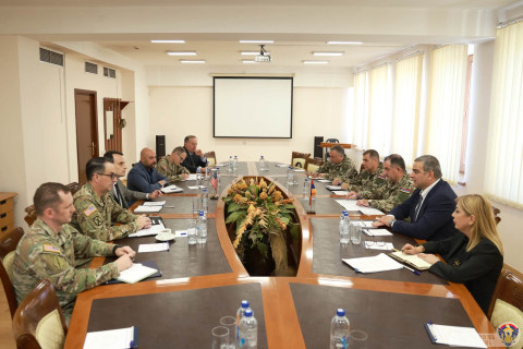 Քննարկվել են պաշտպանության ոլորտում ՀՀ-ԱՄՆ համագործակցությանը վերաբերող հարցեր
