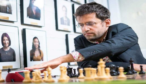 Levon Aronian currently second in Bucharest tournament