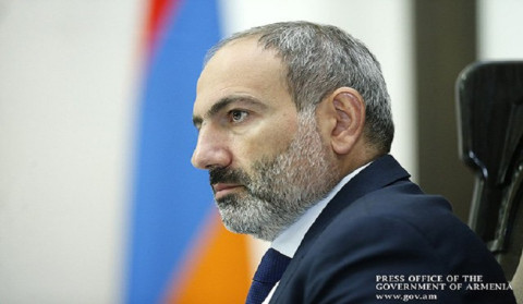 Made in Armenia. վարչապետը հրապարակել է հայկական արտադրության դիմակի լուսանկար