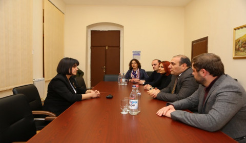 ԱՀ ԿԸՀ նախագահն ընդունել է դիտորդական առաքելությամբ Արցախ ժամանած ՀՀ խորհրդարանական պատվիրակությանը