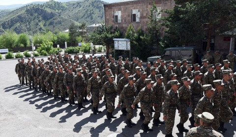 Ամառային զորակոչը հետաձգելու մասին դեռ վաղ է խոսել․ Սահակ Օհանյան
