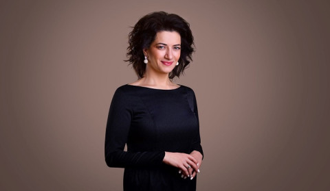 Աննա Հակոբյանը հեռախոսազրույց է ունեցել Տիգրան Մանսուրյանի և Ալիս Դուրյանի հետ