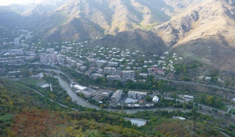 Copper smelter workers protests for unpaid salaries