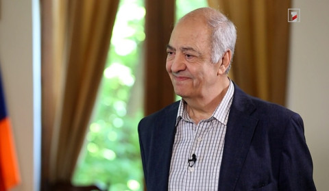 Չքաղաքականացնե՜լ. Էդվարդ Միլիտոնյանի հետ
