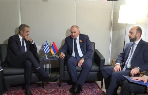 Նիկոլ Փաշինյանը հանդիպել է Հունաստանի վարչապետի հետ
