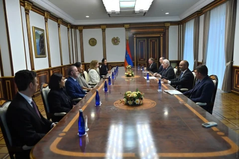 Վահագն Խաչատուրյանն ու Քրիստինա Քվինը քննարկել են տարածաշրջանային զարգացումները