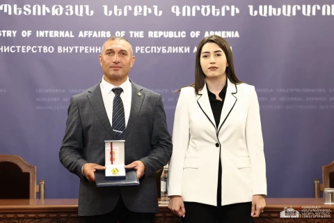 Անհատական խրախուսանքը նաև կոլեկտիվ աշխատանքի գնահատանք է․ Արփինե Սարգսյանը պետական պարգևներ է հանձնել