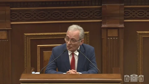 Ազգային ժողովը քննարկում է հունիսի 23-ը Հանրային ծառայողի օր սահմանելու առաջարկը