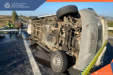 Երևան-Սևան ճանապարհին միկրոավտոբուս է կողաշրջվել․ նախնական տեղեկություններով 8 տուժած կա