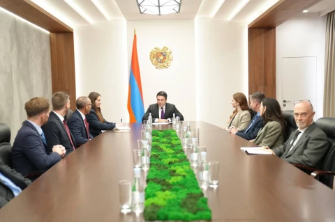 Ալեն Սիմոնյանը Save Armenia-ի ներկայացուցիչների հետ քննարկել է Հայաստան-ԱՄՆ ռազմավարական գործընկերության և տարածաշրջանային հետաքրքրություն ներկայացնող հարցեր