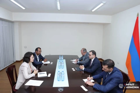ԱԶԲ-ի հայաստանյան մշտական առաքելության տնօրենին են ներկայացվել տարածաշրջանում ընթացիկ զարգացումները և այդ համատեքստում ՀՀ կառավարության առաջնահերթությունները