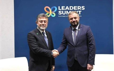 Իբրահիմ Յումաքլըի հետ քննարկել ենք Հայաստանի և Թուրքիայի միջև ուղիղ առևտրի հաստատման արդյունքում բացվող հնարավորությունները. Պապոյան
