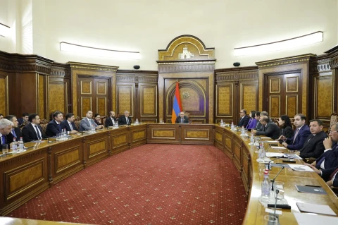 Վարչապետի գլխավորությամբ քննարկվել են պետական ակտիվների արդյունավետ կառավարմանը վերաբերող հարցեր